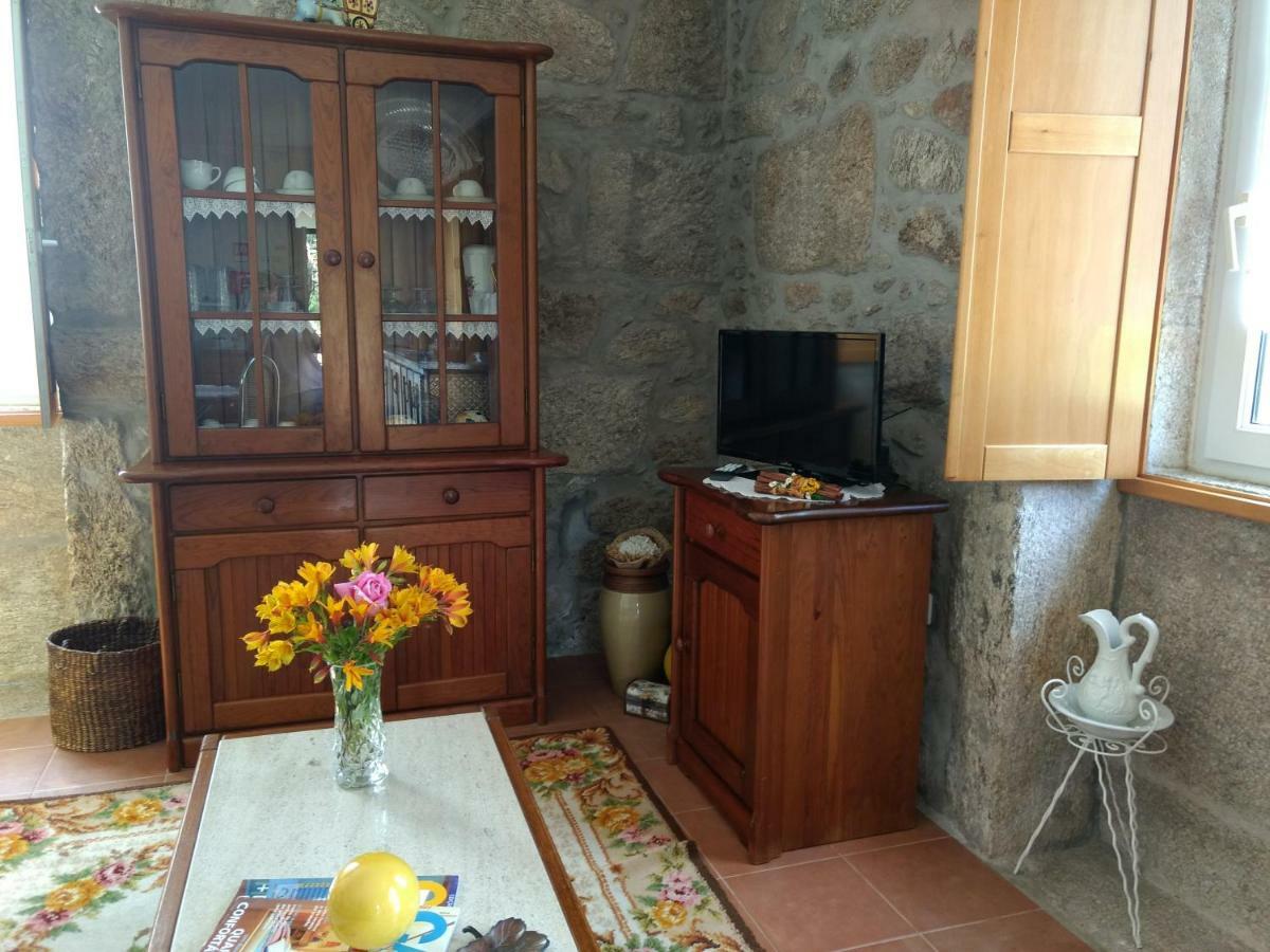 Casa Do Pinheiro Manso Villa วาเลนซา ภายนอก รูปภาพ