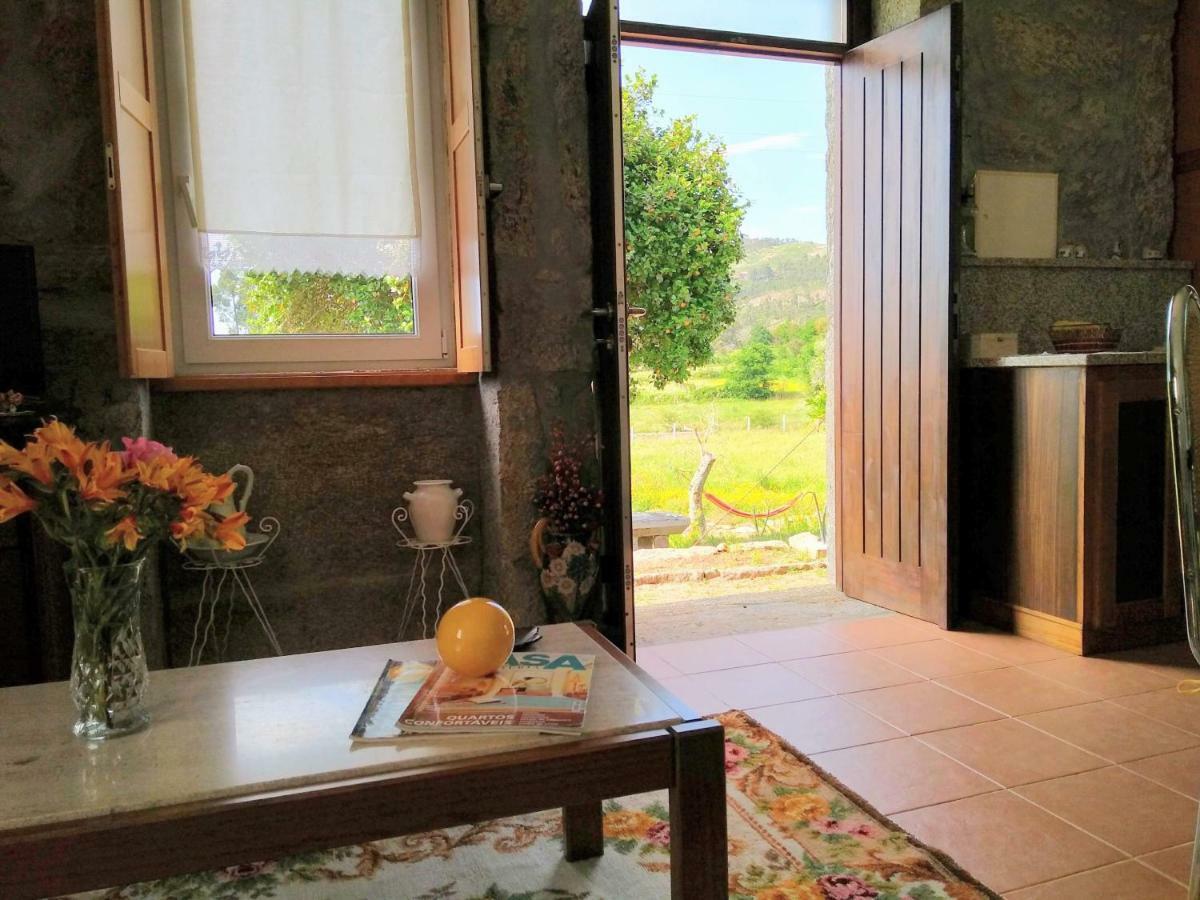 Casa Do Pinheiro Manso Villa วาเลนซา ภายนอก รูปภาพ